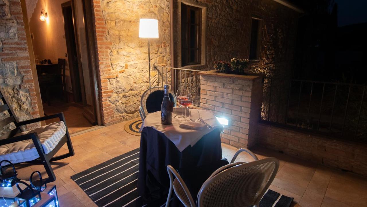 I Salici Agriturismo Badia Agnano Екстериор снимка