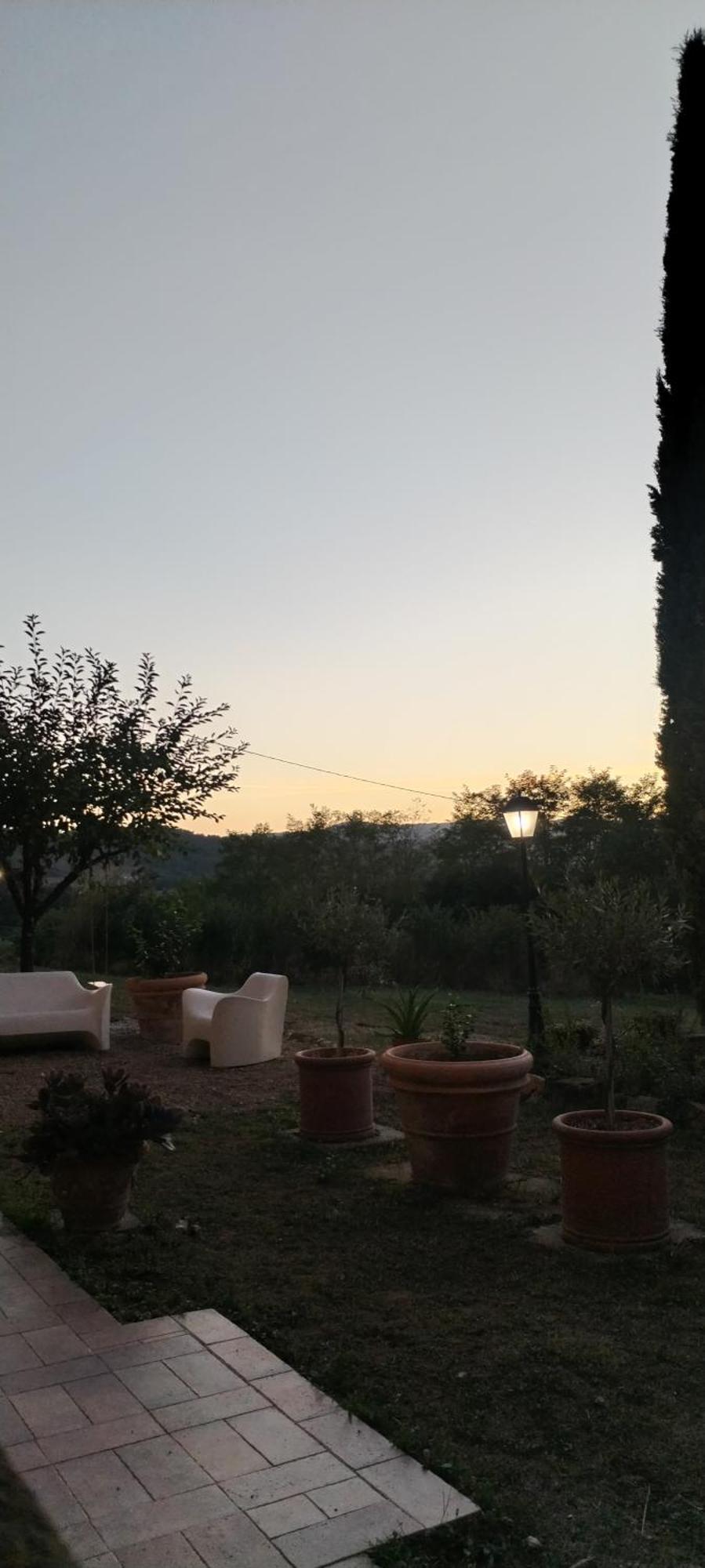 I Salici Agriturismo Badia Agnano Екстериор снимка