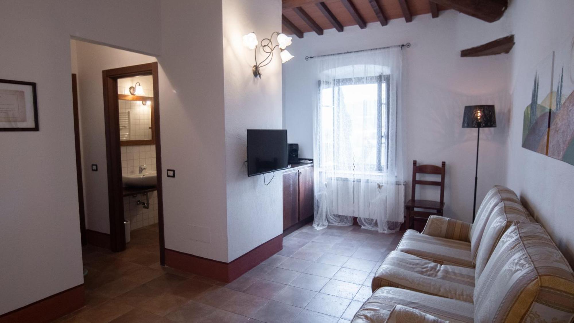 I Salici Agriturismo Badia Agnano Екстериор снимка